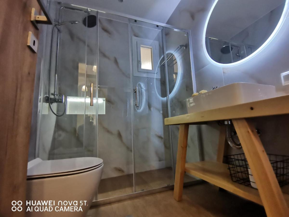Nely'S Luxury Home نيدري المظهر الخارجي الصورة
